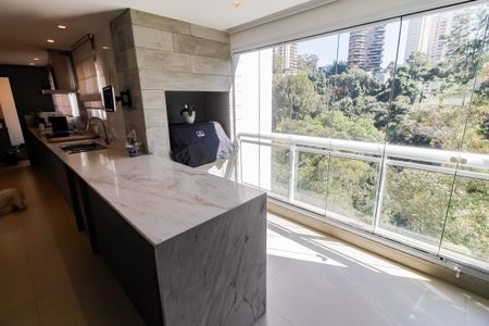 Apartamento à venda com 214m², 2 quartos e 3 vagasVaranda gourmet