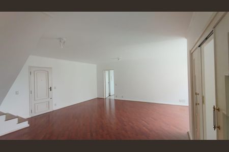 Apartamento à venda com 219m², 3 quartos e 2 vagas