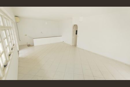 Apartamento à venda com 219m², 3 quartos e 2 vagas