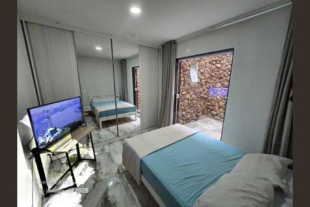 Casa de condomínio à venda com 74m², 2 quartos e 1 vaga