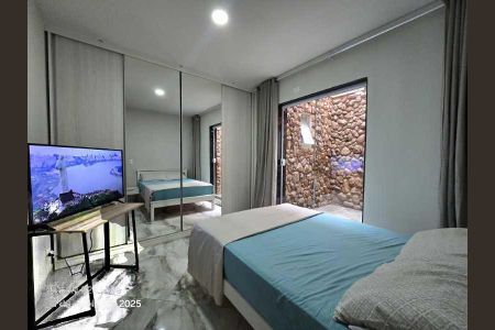 Casa de condomínio à venda com 74m², 2 quartos e 1 vaga