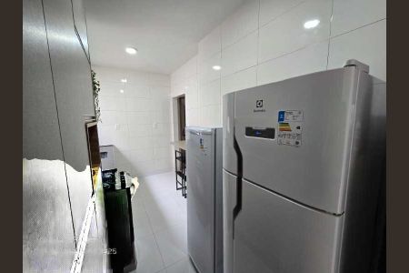 Casa de condomínio à venda com 74m², 2 quartos e 1 vaga