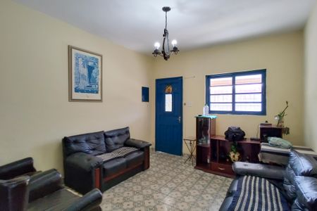 Casa para alugar com 270m², 4 quartos e 4 vagas Casa para alugar com 270m², 4 quartos e 4 vagasSala