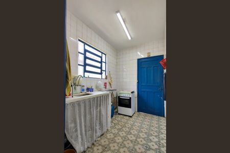 Casa para alugar com 270m², 4 quartos e 4 vagas Casa para alugar com 270m², 4 quartos e 4 vagasCozinha