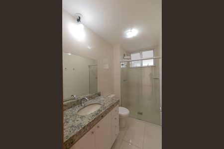 Apartamento à venda com 98m², 3 quartos e 2 vagasBanheiro Social