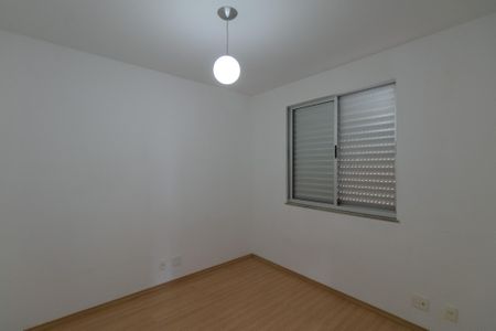 Apartamento à venda com 98m², 3 quartos e 2 vagasQuarto 2