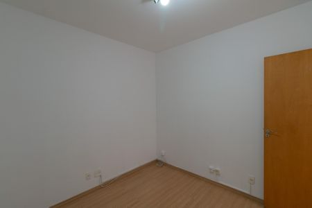Apartamento à venda com 98m², 3 quartos e 2 vagasQuarto 3