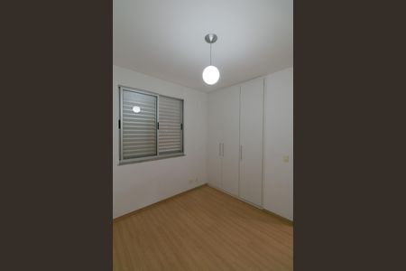 Apartamento à venda com 98m², 3 quartos e 2 vagasQuarto 2
