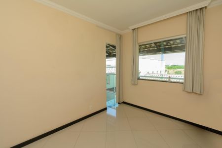 Casa para alugar com 264m², 3 quartos e 2 vagasSuíte