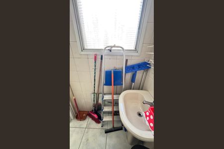 Apartamento à venda com 80m², 3 quartos e 1 vaga Apartamento à venda com 80m², 3 quartos e 1 vagaÁrea de Serviço - Banheiro