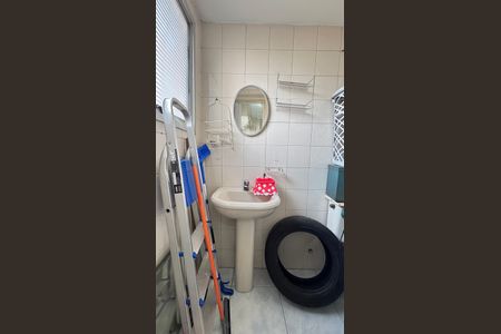 Apartamento à venda com 80m², 3 quartos e 1 vaga Apartamento à venda com 80m², 3 quartos e 1 vagaÁrea de Serviço - Banheiro