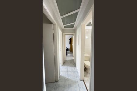 Apartamento à venda com 80m², 3 quartos e 1 vaga Apartamento à venda com 80m², 3 quartos e 1 vagaCorredor