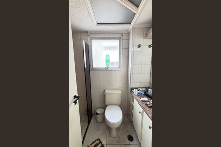 Apartamento à venda com 80m², 3 quartos e 1 vaga Apartamento à venda com 80m², 3 quartos e 1 vagaBanheiro da Suíte