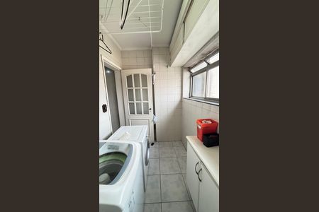 Apartamento à venda com 80m², 3 quartos e 1 vaga Apartamento à venda com 80m², 3 quartos e 1 vagaÁrea de Serviço