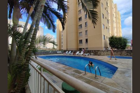 Apartamento à venda com 45m², 2 quartos e 1 vaga Apartamento à venda com 45m², 2 quartos e 1 vagaÁrea comum - Piscina