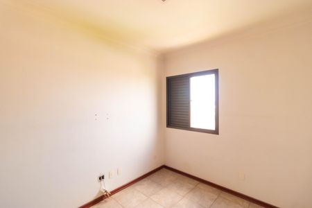 Apartamento à venda com 127m², 3 quartos e 3 vagasQuarto 02