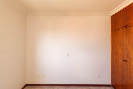 Apartamento à venda com 127m², 3 quartos e 3 vagasQuarto 02