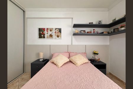 Apartamento à venda com 80m², 3 quartos e 1 vagaQuarto 2