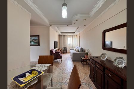 Apartamento à venda com 80m², 3 quartos e 1 vagaSala