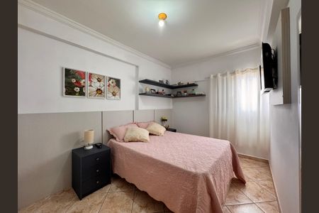 Apartamento à venda com 80m², 3 quartos e 1 vagaQuarto 2