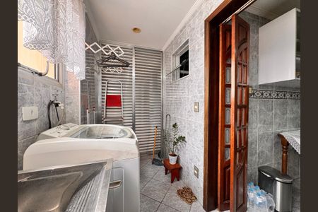 Apartamento à venda com 80m², 3 quartos e 1 vagaÁrea de Serviço