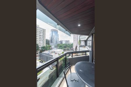 Apartamento à venda com 48m², 1 quarto e 1 vaga Apartamento à venda com 48m², 1 quarto e 1 vagaSacada