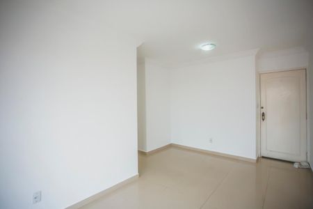 Apartamento para alugar com 51m², 2 quartos e 1 vaga Apartamento para alugar com 51m², 2 quartos e 1 vagaSala de Estar