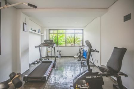 Apartamento para alugar com 51m², 2 quartos e 1 vaga Apartamento para alugar com 51m², 2 quartos e 1 vagaÁrea comum - Academia