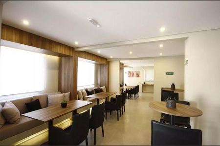 Apartamento à venda com 44m², 2 quartos e sem vagaÁrea comum - Salão de festas