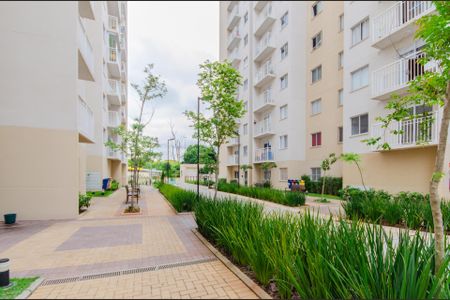 Apartamento à venda com 44m², 2 quartos e sem vagaÁrea comum