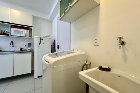 Apartamento à venda com 39m², 1 quarto e sem vagaÁrea de Serviço