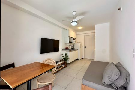 Apartamento à venda com 39m², 1 quarto e sem vagaSala