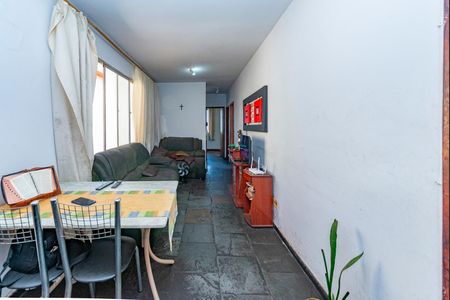 Apartamento à venda com 60m², 3 quartos e 1 vagaSala