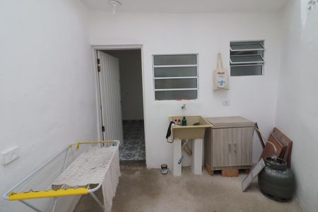 Casa para alugar com 70m², 1 quarto e 1 vagaÁrea de Serviço