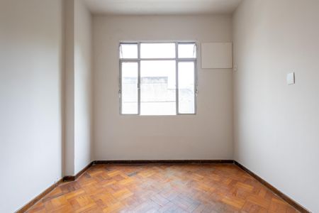 Apartamento para alugar com 81m², 2 quartos e 1 vaga Apartamento para alugar com 81m², 2 quartos e 1 vagaQuarto 1