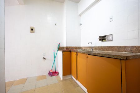 Apartamento para alugar com 81m², 2 quartos e 1 vaga Apartamento para alugar com 81m², 2 quartos e 1 vagaCozinha