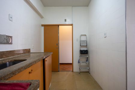 Apartamento para alugar com 81m², 2 quartos e 1 vaga Apartamento para alugar com 81m², 2 quartos e 1 vagaCozinha