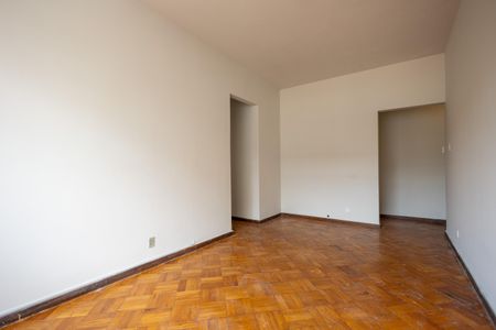 Apartamento para alugar com 81m², 2 quartos e 1 vaga Apartamento para alugar com 81m², 2 quartos e 1 vagaSala