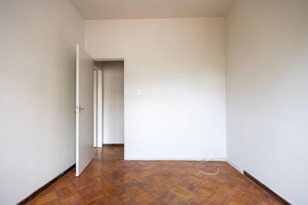 Apartamento para alugar com 81m², 2 quartos e 1 vaga Apartamento para alugar com 81m², 2 quartos e 1 vagaQuarto 1