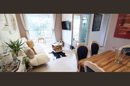 Apartamento à venda com 52m², 2 quartos e 1 vagaSala