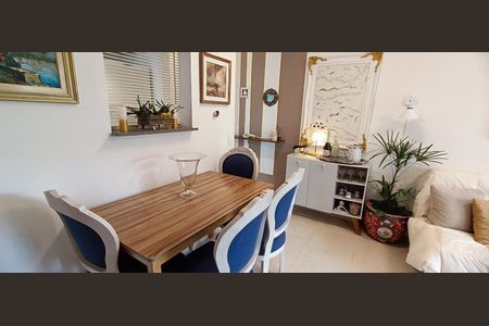 Apartamento à venda com 52m², 2 quartos e 1 vagaSala