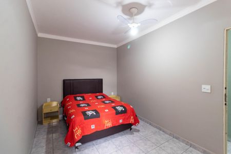 Casa à venda com 215m², 3 quartos e 2 vagasQuarto 1