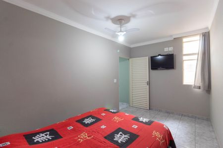 Casa à venda com 215m², 3 quartos e 2 vagasQuarto 1