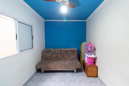 Casa à venda com 215m², 3 quartos e 2 vagasQuarto 2