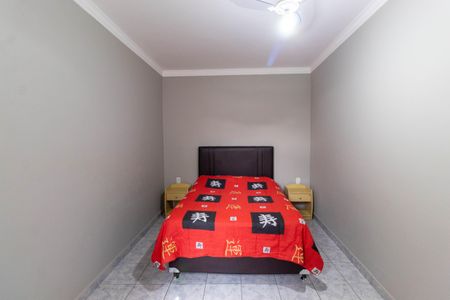 Casa à venda com 215m², 3 quartos e 2 vagasQuarto 1