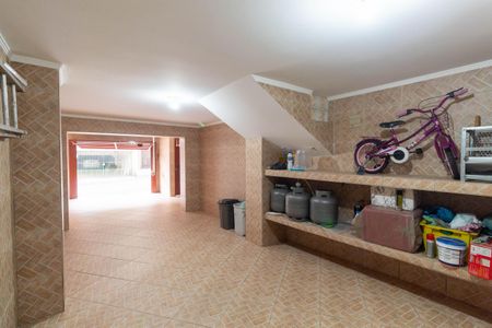 Casa à venda com 215m², 3 quartos e 2 vagasGaragem