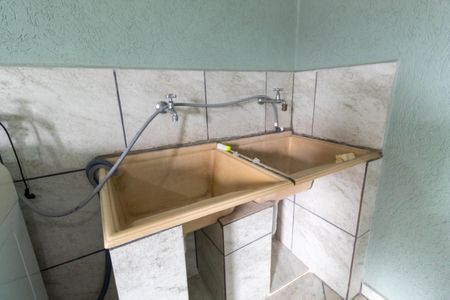 Casa à venda com 215m², 3 quartos e 2 vagasLavanderia