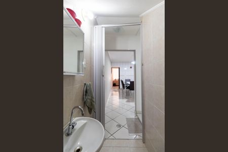 Casa à venda com 215m², 3 quartos e 2 vagasLavabo