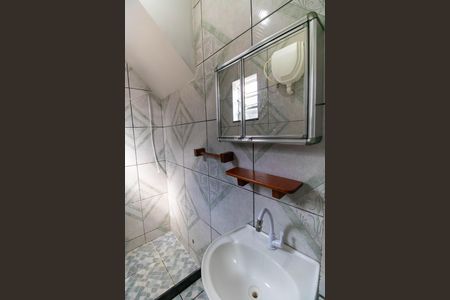 Casa para alugar com 90m², 2 quartos e sem vaga Casa para alugar com 90m², 2 quartos e sem vagaBanheiro