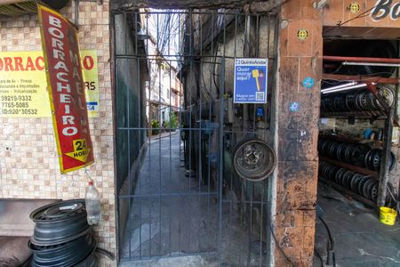 Casa para alugar com 90m², 2 quartos e sem vaga Casa para alugar com 90m², 2 quartos e sem vagaFachada